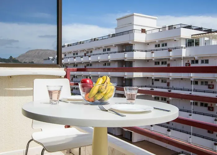 Sea Breeze In Playa De Las Americas With Parking
