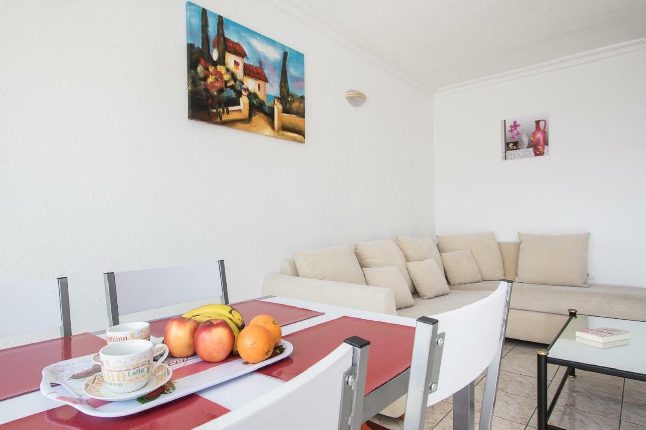 Appartement Sea Breeze In Playa De Americas With Parking *