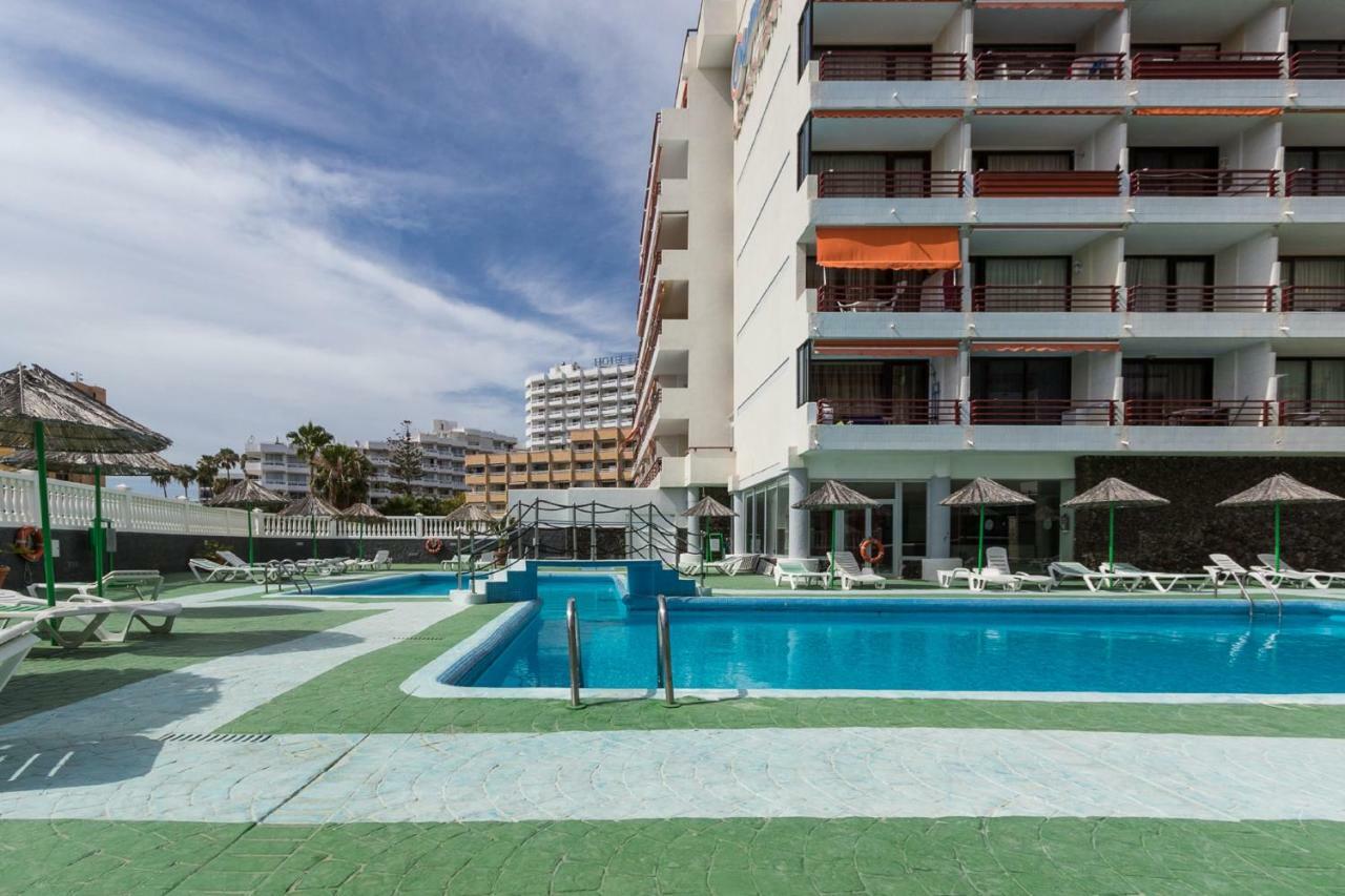 Appartement Sea Breeze In Playa De Americas With Parking