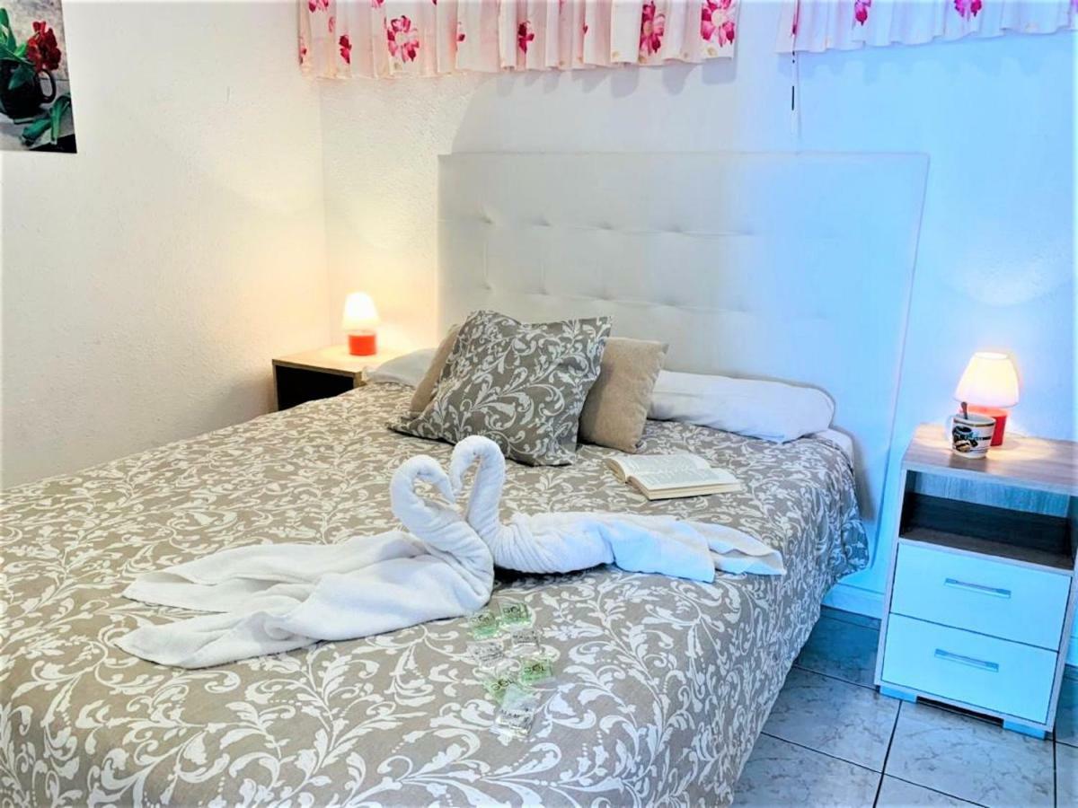 Sea Breeze In Playa De Americas With Parking * Playa de las Americas (Tenerife)
